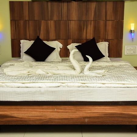 Hotel Shyam Palace Bhuj Εξωτερικό φωτογραφία
