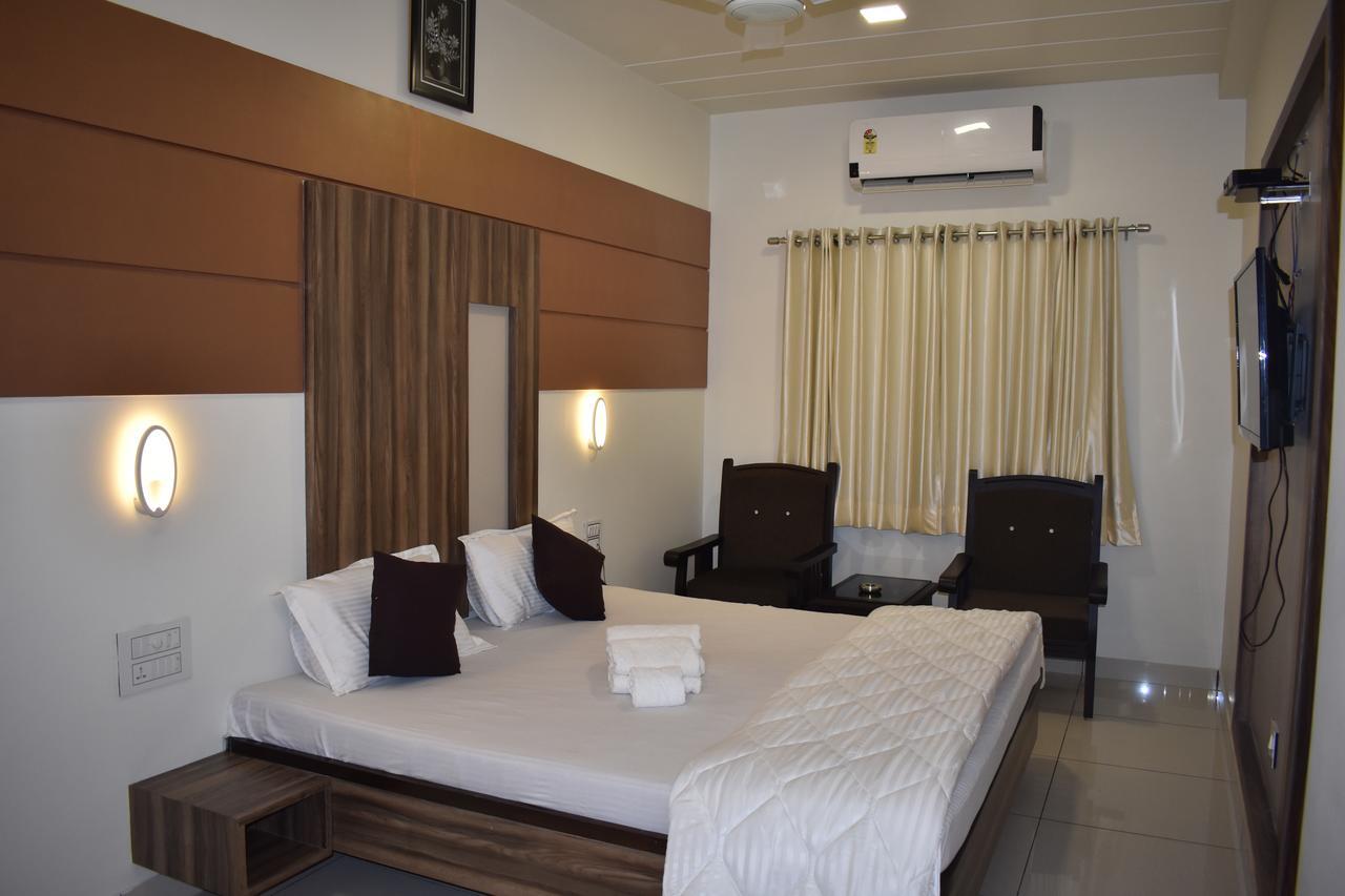 Hotel Shyam Palace Bhuj Εξωτερικό φωτογραφία