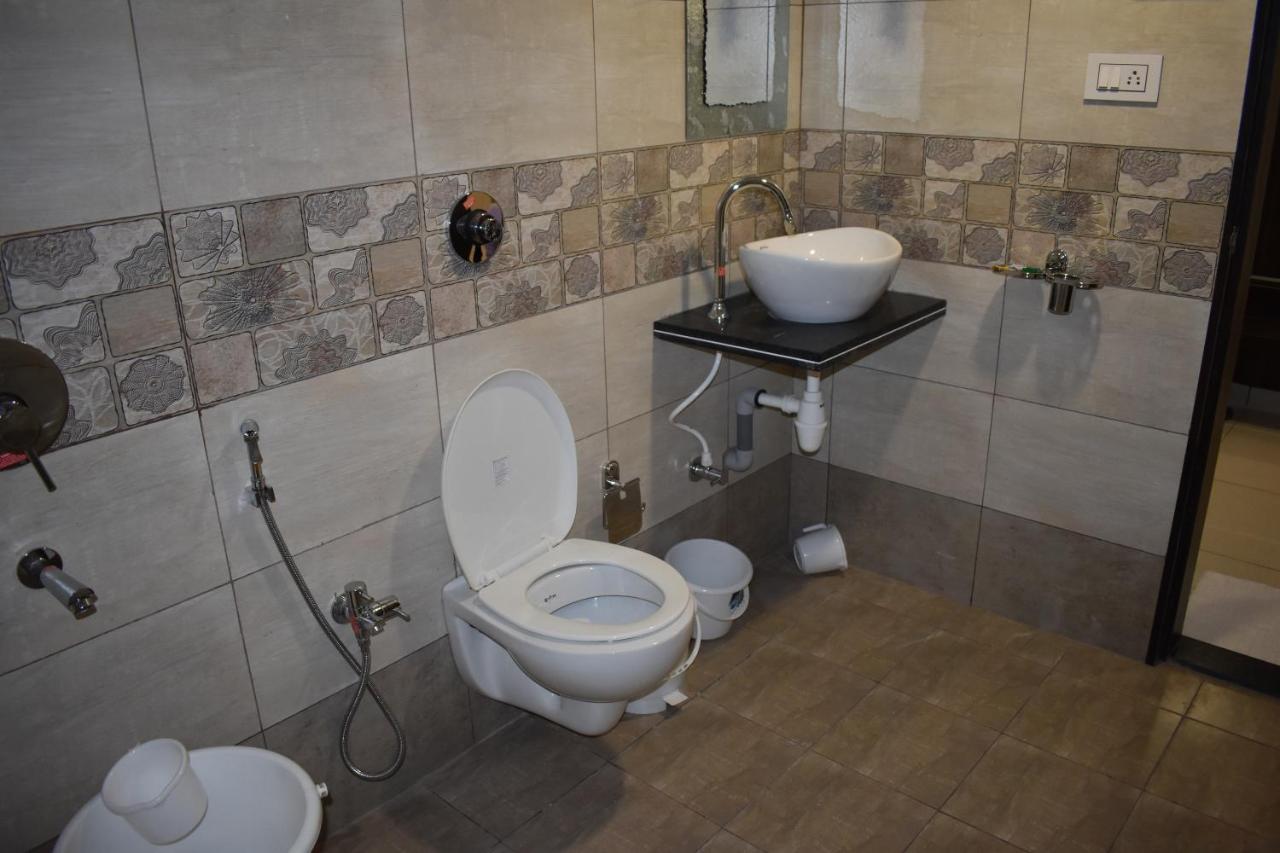 Hotel Shyam Palace Bhuj Εξωτερικό φωτογραφία