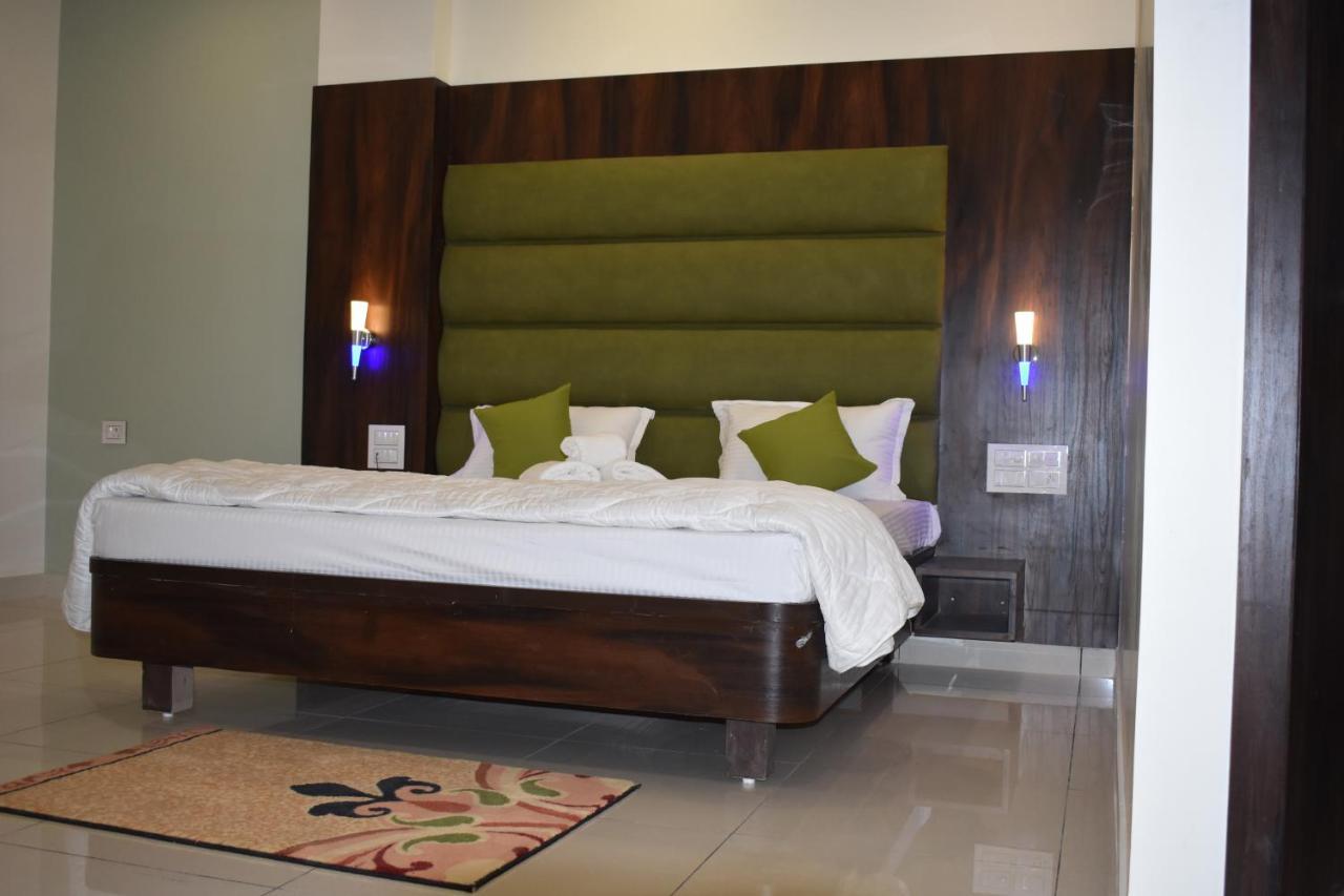 Hotel Shyam Palace Bhuj Εξωτερικό φωτογραφία